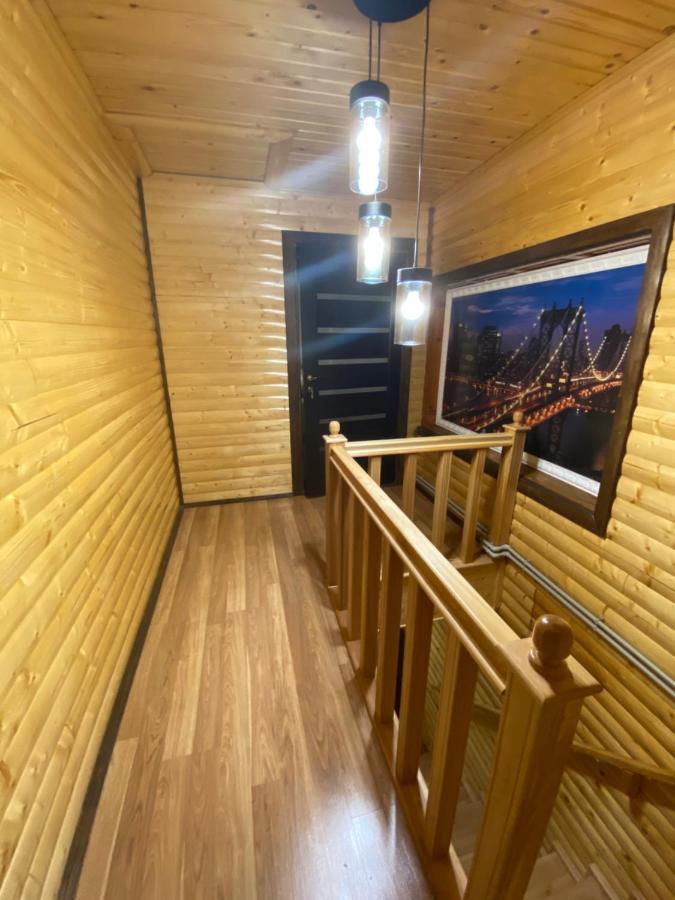 Rodynnyi Zatyshok Guest House เวอร์คอฟเวอนา ภายนอก รูปภาพ