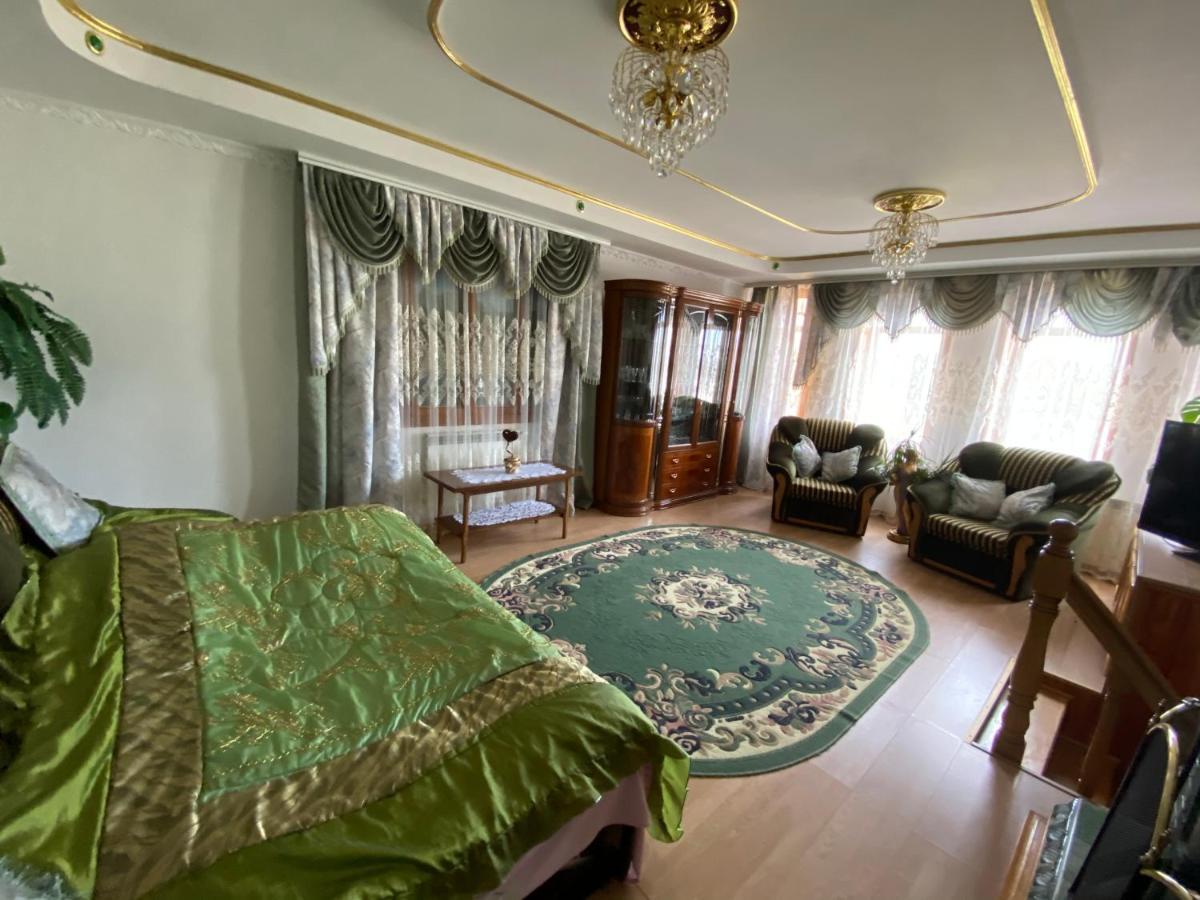 Rodynnyi Zatyshok Guest House เวอร์คอฟเวอนา ภายนอก รูปภาพ