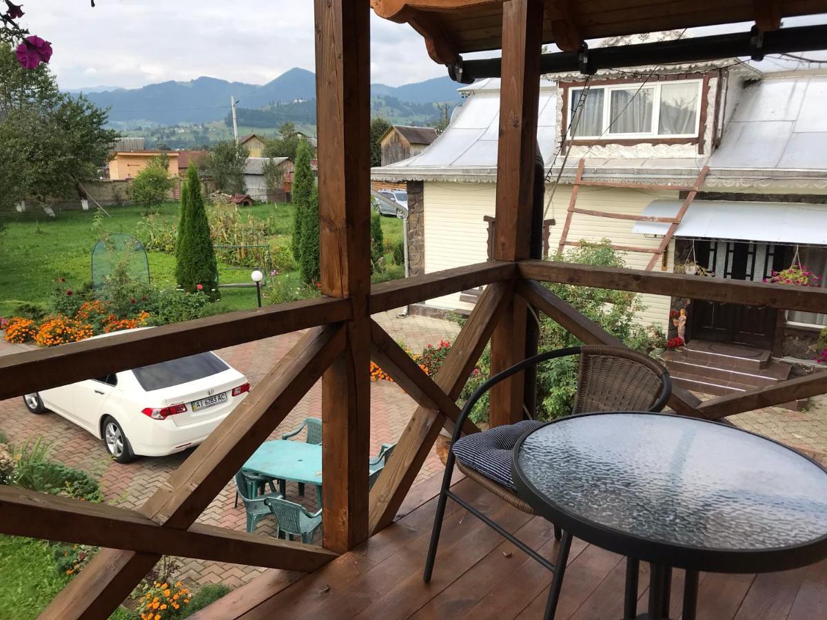 Rodynnyi Zatyshok Guest House เวอร์คอฟเวอนา ภายนอก รูปภาพ